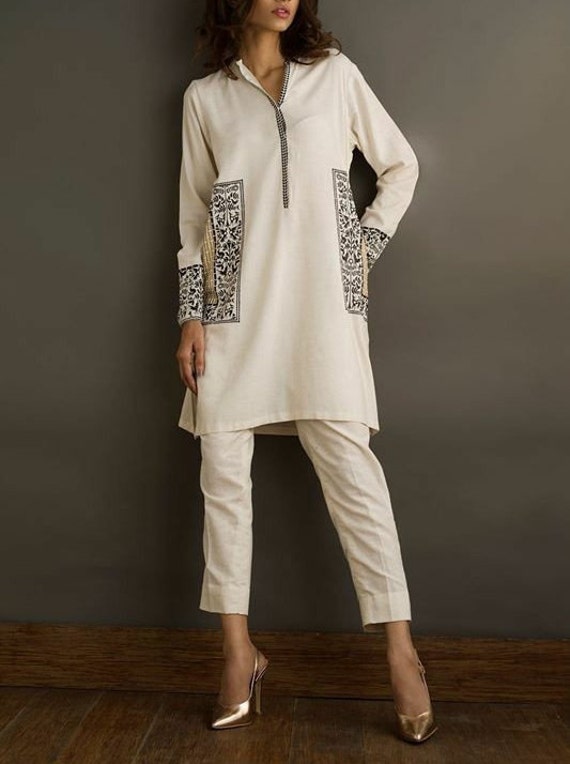 How to Pair Straight Pants for Women with Short Kurti? - PaperCrush