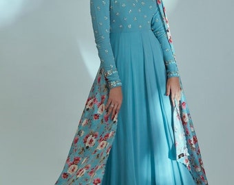 Blaues Anarkali Kleid, indische Hochzeit Kleidung, Indien Anarkali Anzug, langes Seidenkleid für Frauen in Übergröße