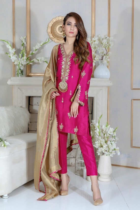 Pakistani Party Wear Designer Dresses Online For Girls – Usama Silk