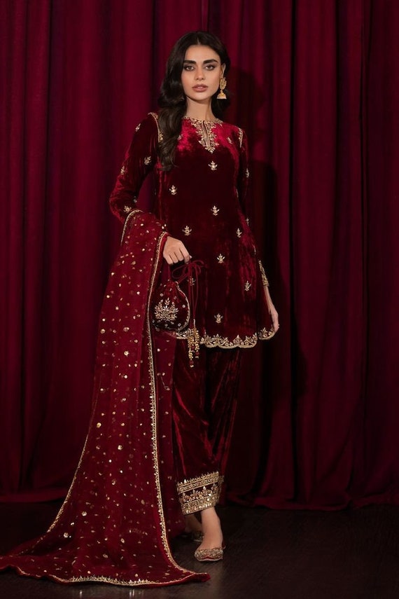 red velvet embroidered dress Crimson Velvet Embroidered Renaissance Dress