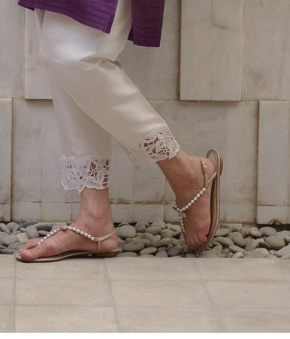 White Trousers For Women Online – Buy White Trousers Online in India