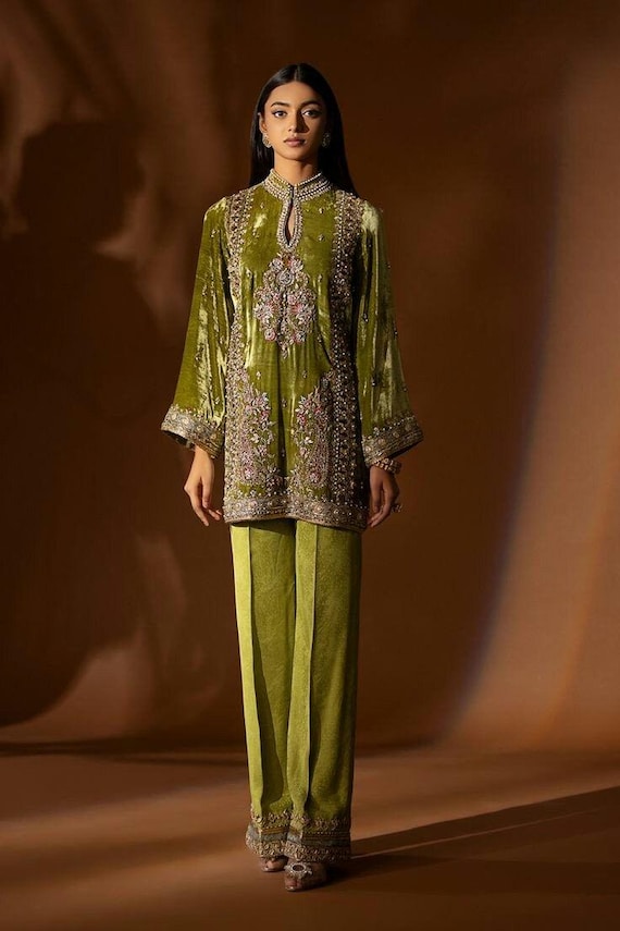 Embroidered Pant Suit Set oliver Green Velvet Suit Blazer Pant Set Short Top With Pant Wedding Formal Winter Velvet Suit plus Size Dress Etsy UK