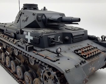 IV号戦車ジオラマ - 第二次世界大戦ミリタリースケールモデル 1/72