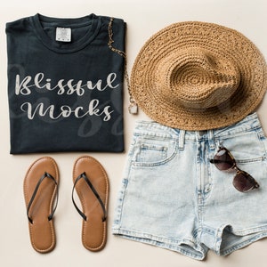 Mockup T-SHIRT Comfortkleuren Zwart | 1717 Zwart | C1717-mock-up | Zwart T-shirtmodel | Mockup comfortkleuren | Mock-up uit 1717