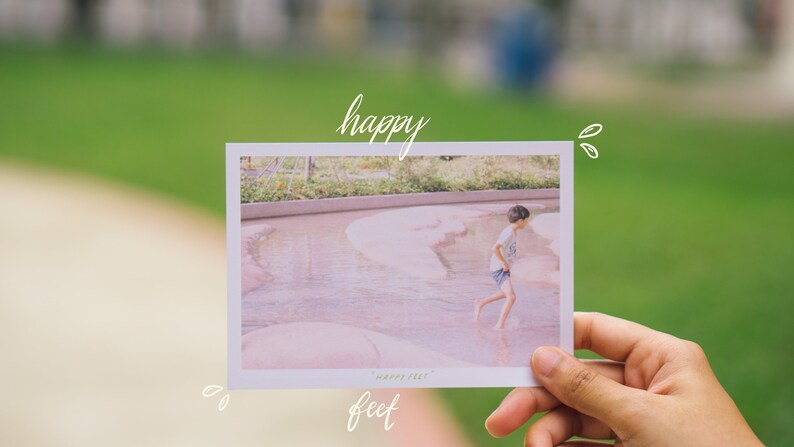 A6 Postcard Happy Feet