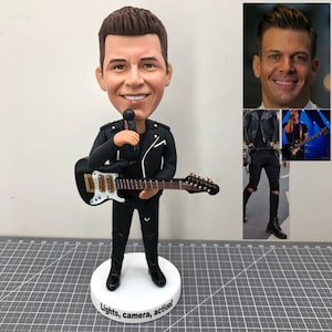 Custom Guitar Bobbleheads, Personalized Bobblehead Guitar Player, Custom Bobbleheads Singer, Custom Gifts For Guitar Lovers