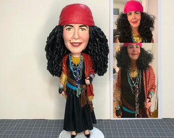 Custom Women Bobbleheads: Bobbleheads as Unique Gifts for Birthday, Wedding, Anniversary From Your Photos