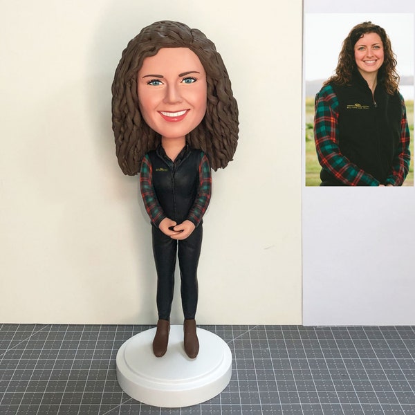 Maak je eigen Bobblehead, aangepaste actiefiguur van je foto's, aangepaste vrouwenfiguren van jezelf, aangepaste Bobblehead-poppen lijken op jou