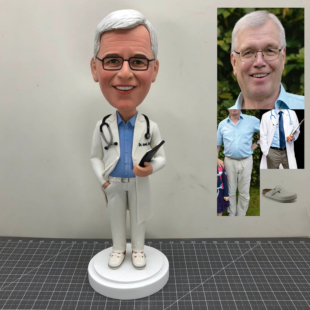 Custom Surgeon Bobblehead - Personalized Doctor Nurse Bobblehead Doll