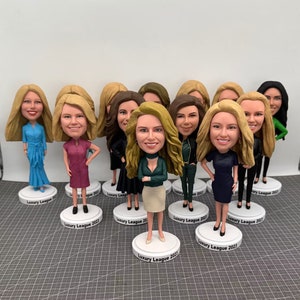 Custom Different Bobbleheads For More Than 30 People, Custom Group Figurines, Custom Class Reunion Bobbleheads, Corporate Employee Statues