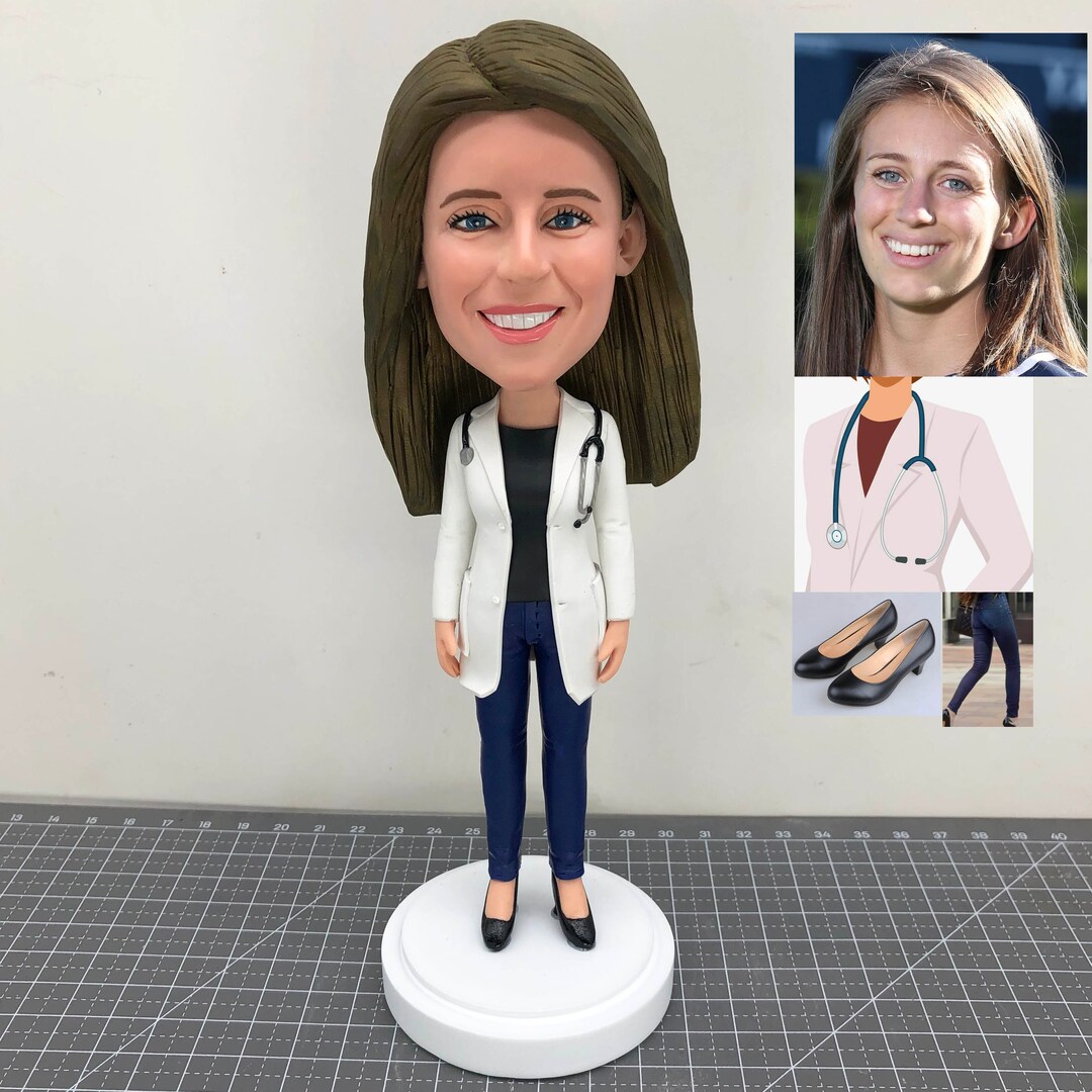 Female Doctor Bobblehead - Physician Medical Expert Gift