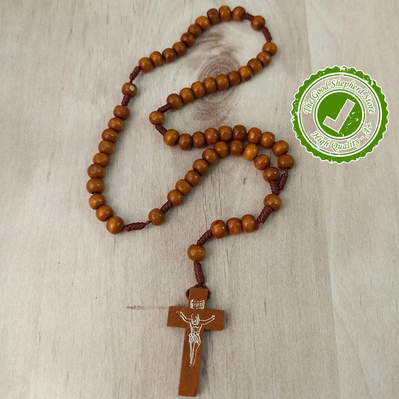 Olive Wood Box /& Rosary