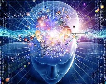 Puede incluir: Arte digital que representa una cabeza humana con un cerebro brillante, superpuesto con flujos de datos y esferas coloridas. La imagen tiene un tema futurista y científico, con una combinación de colores azul y púrpura y datos numéricos.