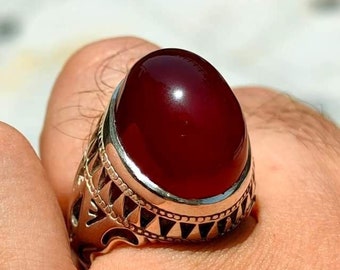 Handgjord jemenitisk Aqeeq-ring i 925 sterlingsilver - röd agat