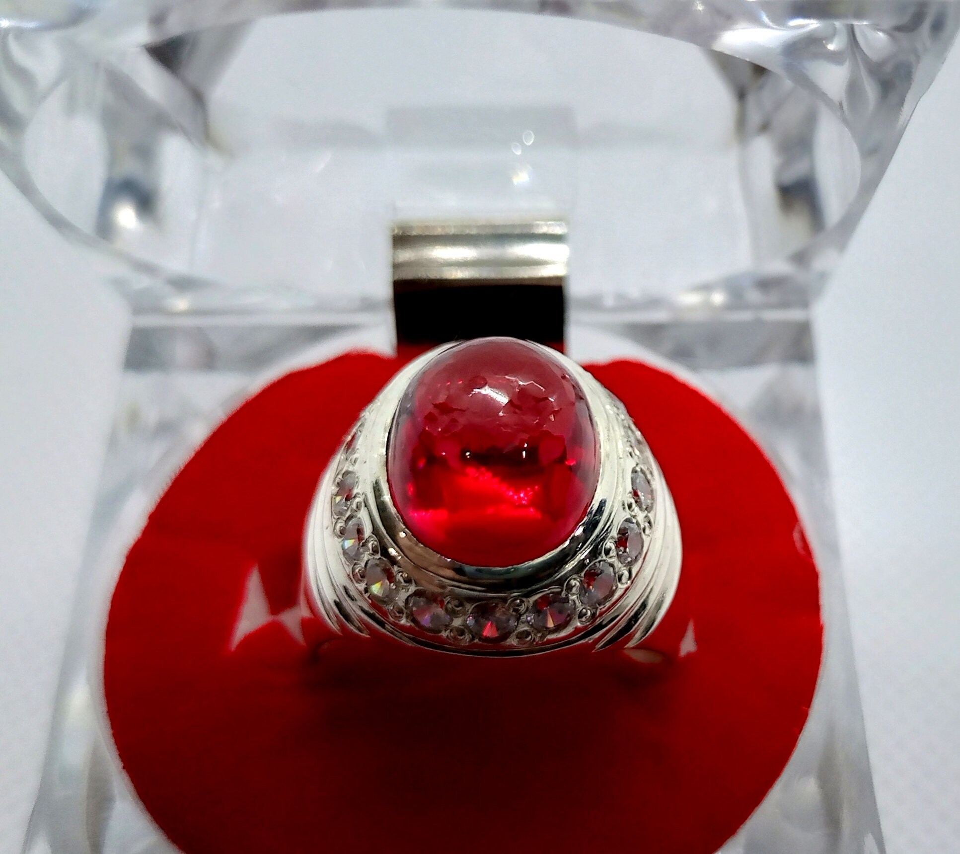 Anello di Argento 925 con cabochon ovale di Rubino - Anelli Rubino