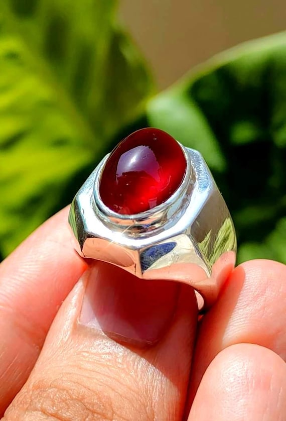 Beautiful Natural Red Yemeni AGATE (aqeeq) Gemstone in