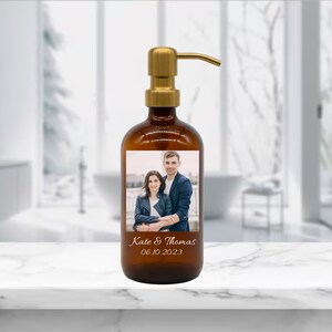 Personalized Glass Soap Dispenser for Family - Custom Glass Bottle - Gift for Women on Birthday, Anniversay, Valentine