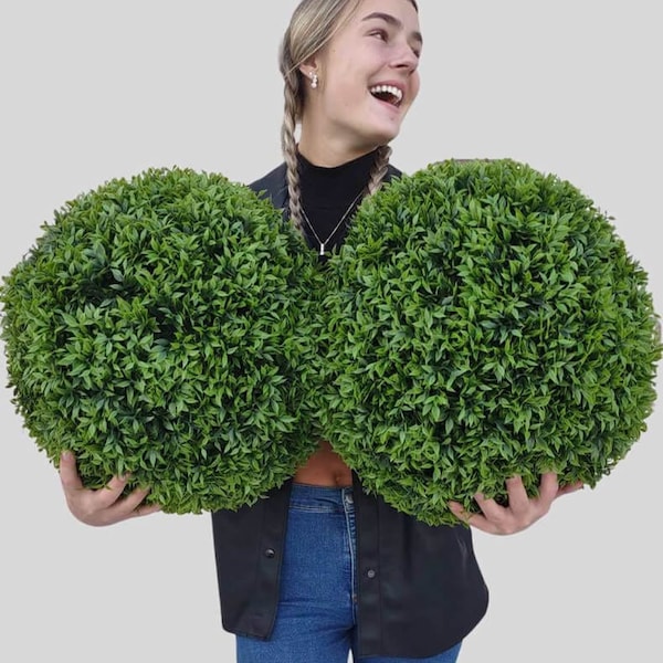16" size large - Set of 2 Large Better Than A Boxwood Topiary Balls