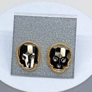 Swarovski Crystal Skull Stud Earrings, Metallic Gold, Swarovski Crystal Earrings, Skull Earrings,Skull Crystal, Halloween, Halloween Jewelry