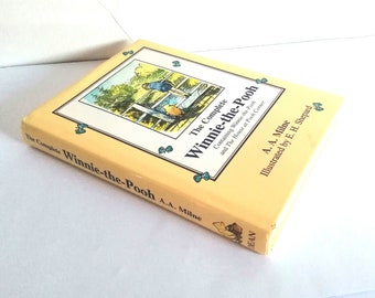 Winnie the Pooh e a casa na esquina Pooh por A. A. Milne Vintage 1991 Livro infantil presente para amantes Capa dura Winnie the Pooh Eeyore Tiger Owl