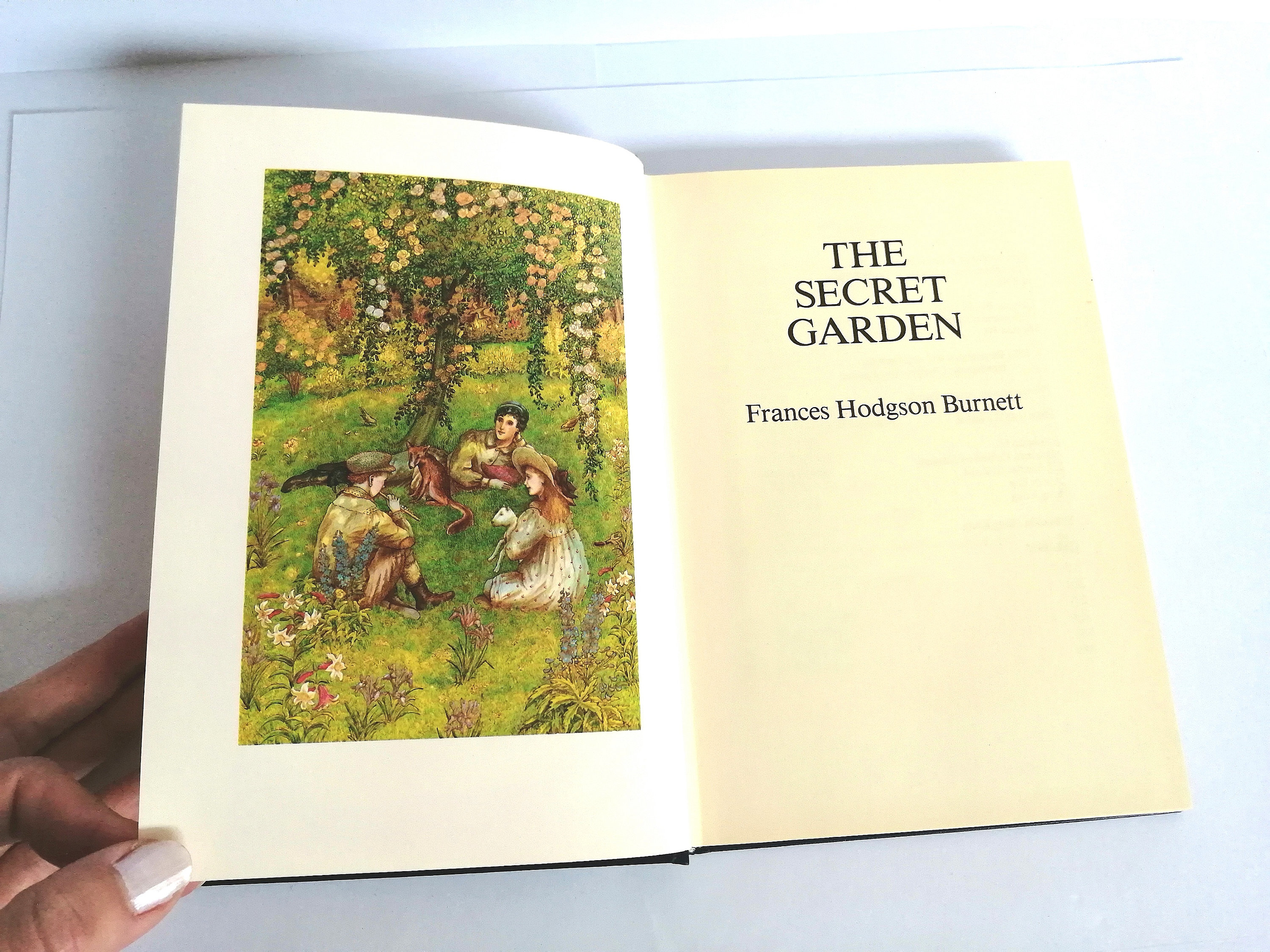 The Secret Garden by Frances Burnett Vintage 1983 Hardback Illustrated