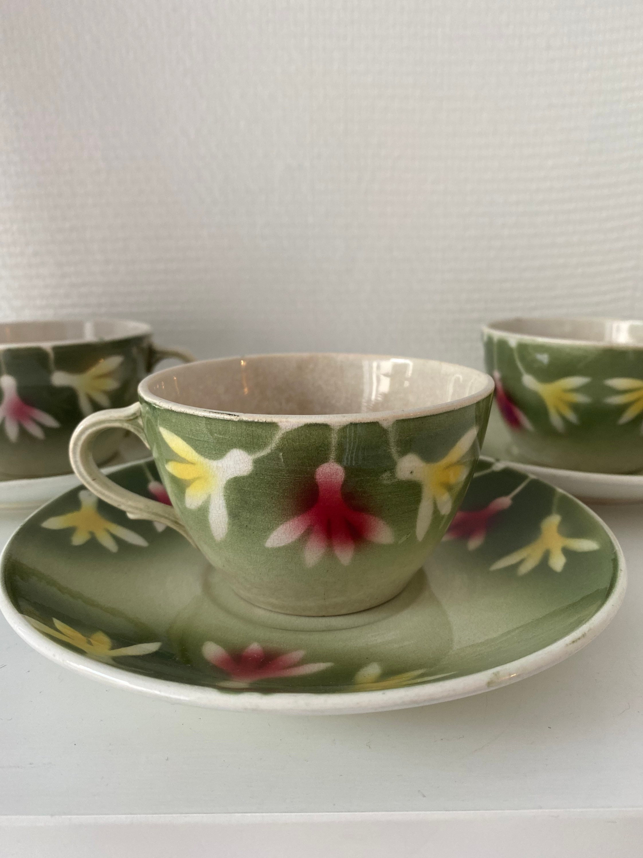 Lot de 3 Tasses à Thé Anciennes en Faïence Terre Fer Badonviller France