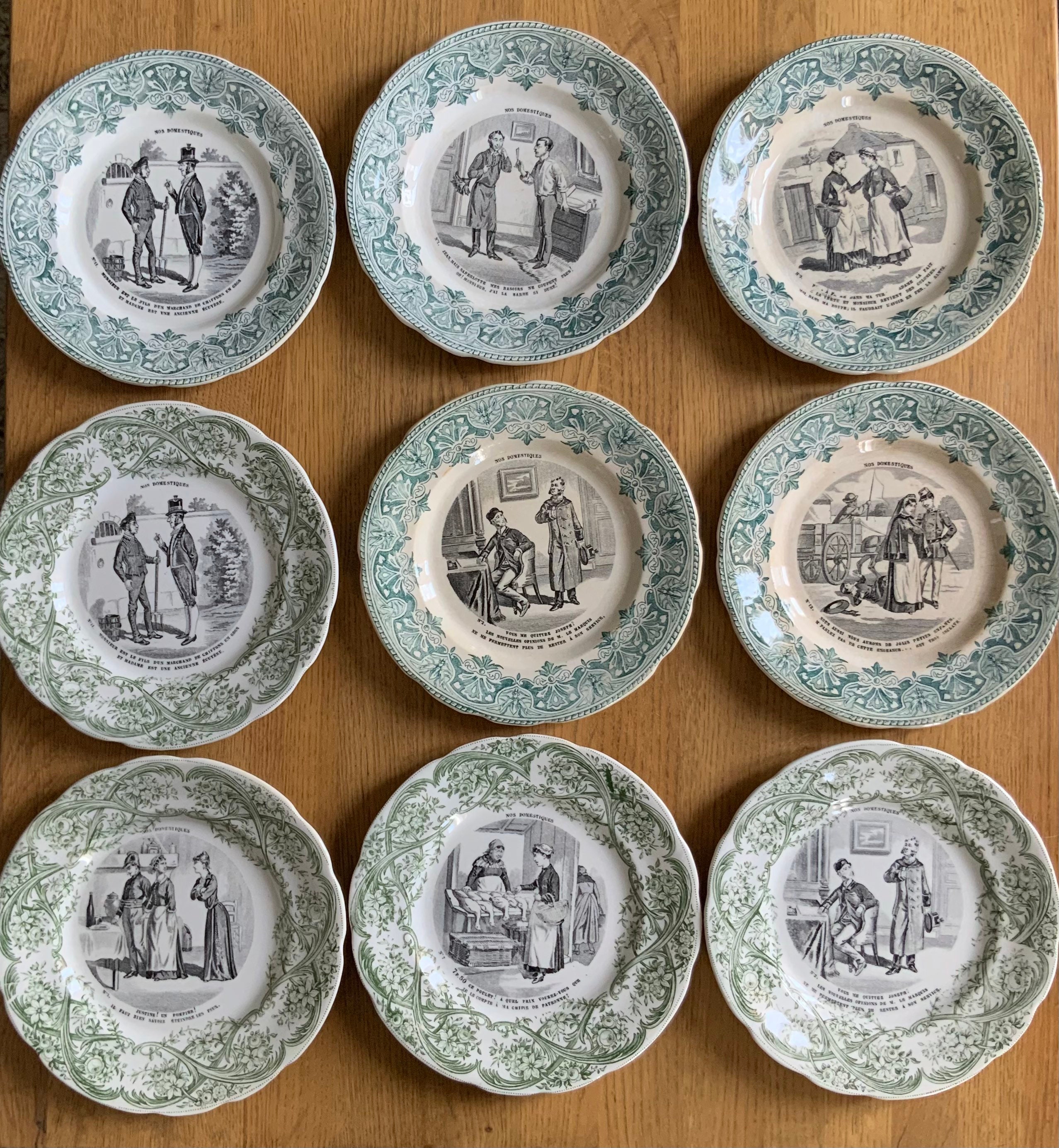 Assiettes à Dessert en Terre de Fer.