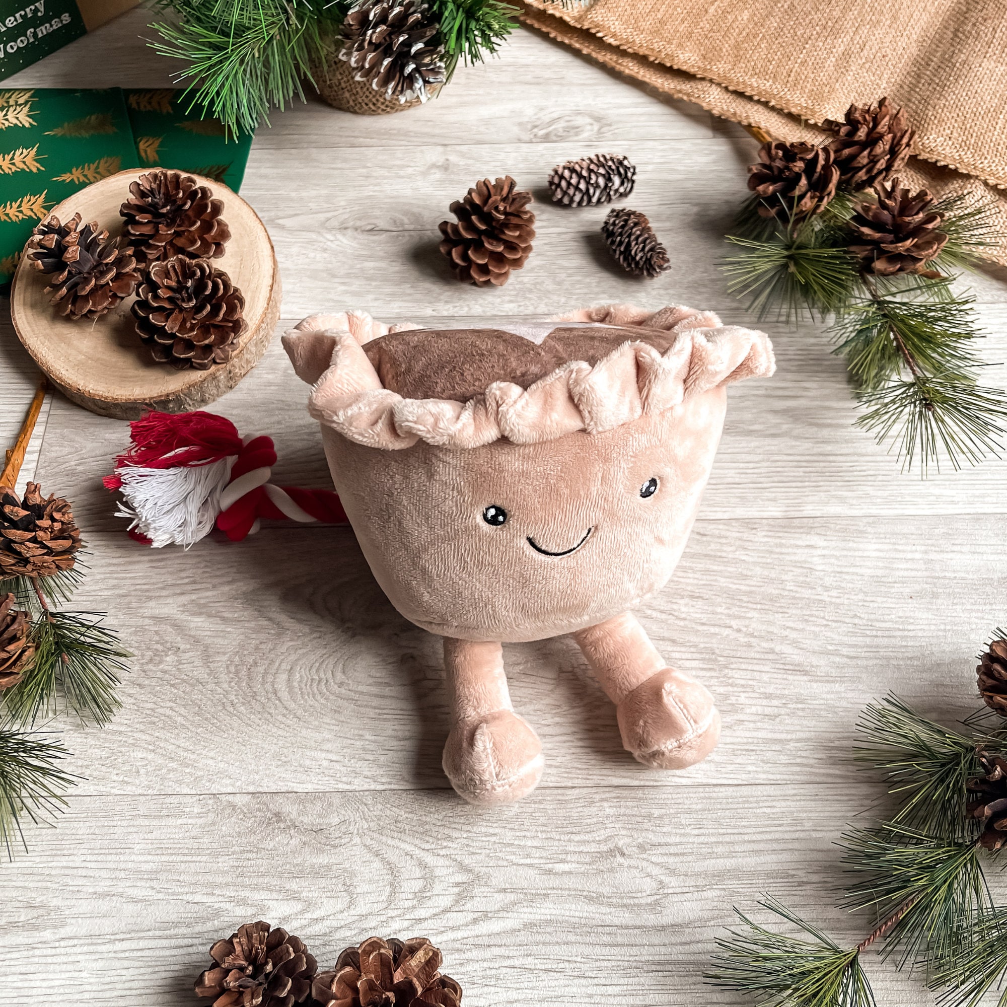 Mince Pie Dog Toy // Christmas Dog Toy, Plush Dog Toy, Toys for Puppies