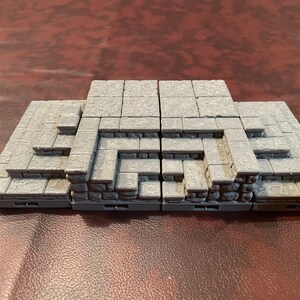 Dragonlock 8 piece Temple Dias set