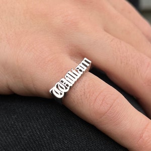 Anillo con nombre personalizado, anillo de plata bañado en oro, joyería personalizada para hombres, banda con nombre grabado, anillo personalizado, banda con letras, regalo para él