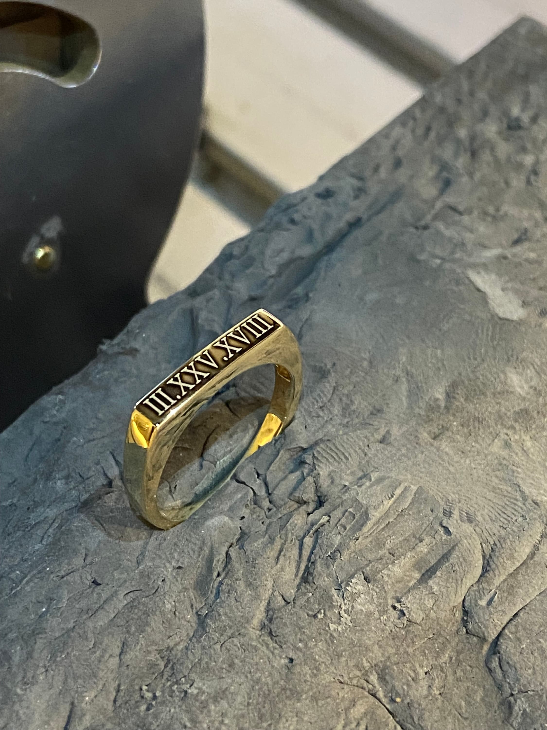 14k Solid Gold Block Ring, Engravable Rectangular Signet Ring ...