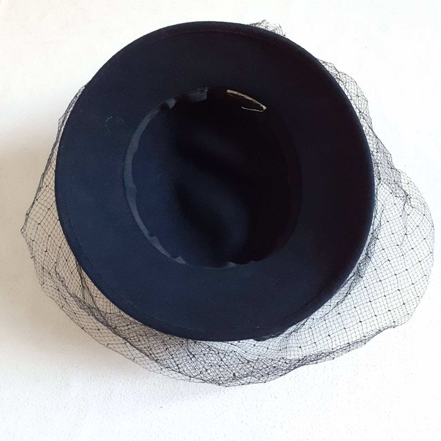 Vintage 1980s does 1940s 1950s style black felt wide brim hat | Etsy