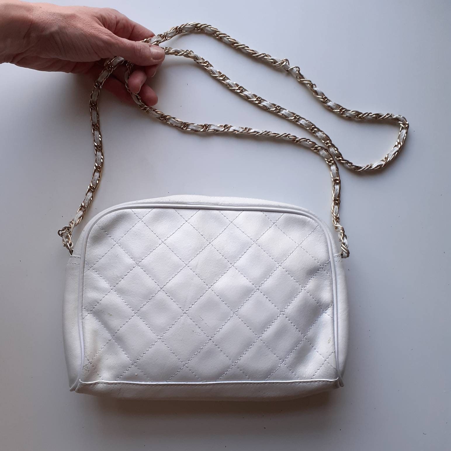 Quilted Shoulderbag White Leather Handbag Gold Chain Bag Ladies Cross Body Vintage 1980s St Michael Day Bag
