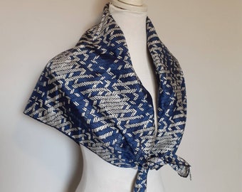 Vintage Celine scarf pure silk large square 85 x 85 cm hand rolled edges blue white navy elegant 1980s 1990s
