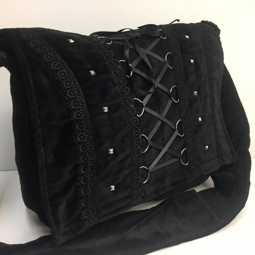 Gothic Bag / Goth / Vintage Look /shoulder Bag / Cross Body Etsy