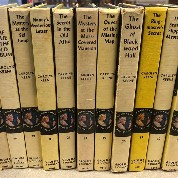 20- 25 Chapter Nancy Drew - CHOOSE YOUR TITLE - by Carolyn Keene - Hardcovers - 1950's
