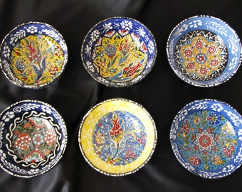 Cuenco de cerámica tradicional turca, cuenco bohemio, cuenco pintado a mano, cuenco decorativo, plato decorativo para frutos secos, aperitivos y dulces.