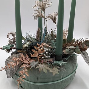 Christmas Arrangement Advent Wreath Advent Arrangement Emerald Star Candles Banksia Berries Leaves Grass Mint Silver