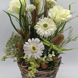 Autumn Arrangement Autumn Decoration Dragonfly Gerbera Thistle Grass White Green