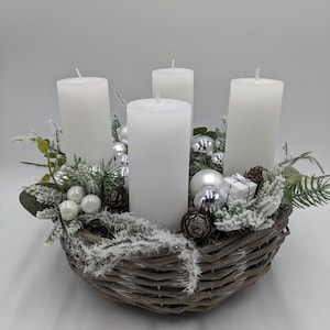 Advent arrangement ball cone gift silver