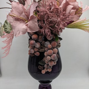 Amaryllis grape grass pink winter arrangement