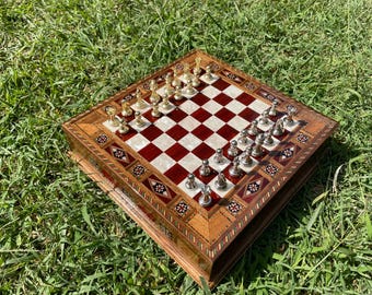Wooden Chess Set with Handmade Metal Pieces, Medieval Style and Rosewood Chessboard Unique Motifs