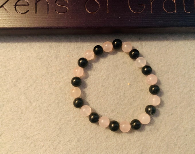 Rose quartz and tourmaline beaded stretch bracelet  - Natural Gemstone