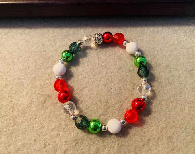 Holiday colored  Beaded Stretch Bracelet