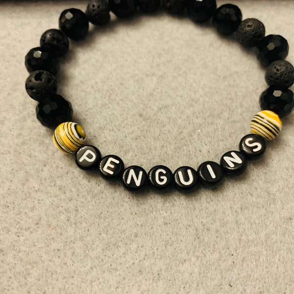 Penguins beaded bracelet