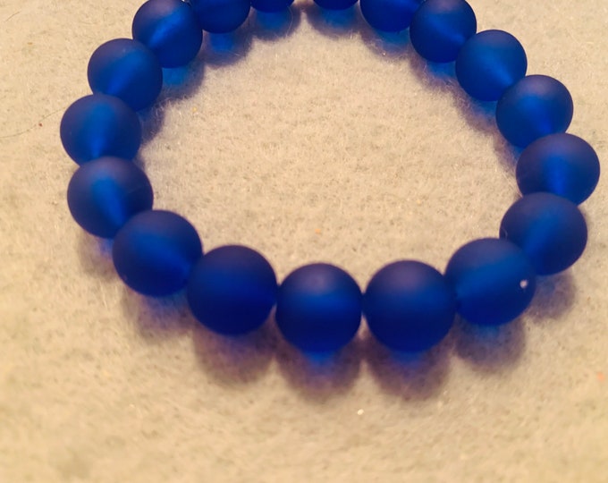 Royal Blue beaded stretch bracelet