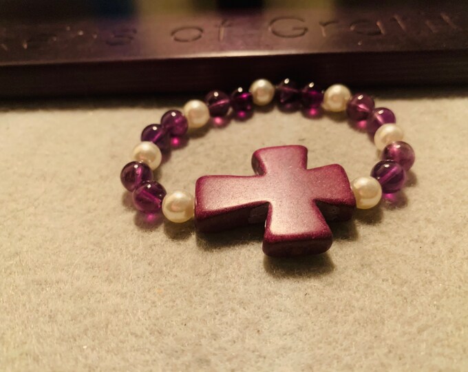 Purple cross beaded stretch bracelet