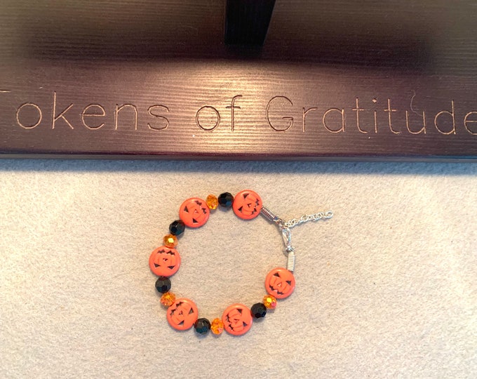 Halloween Jack-O-Lantern Clasp Bracelet