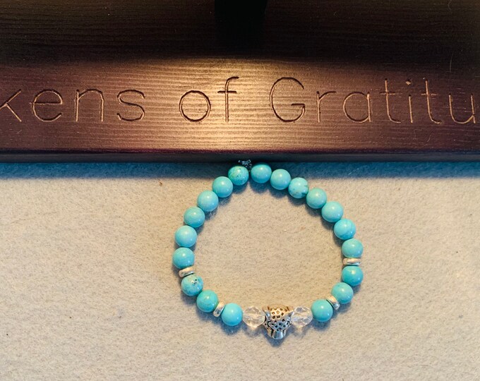 Turquoise color beads stretch bracelet with animal bead  - Natural Gemstone