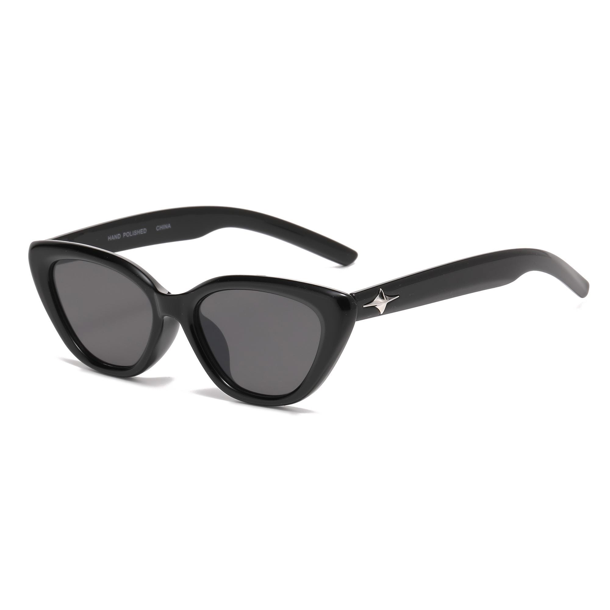 NWT Chic Black Cat Eye Sunglasses - UVProtection - Vintage Inspired Glamour Amazon.com: Cat Eye Sunglasses Woman Vintage Black Mirror  main image 3